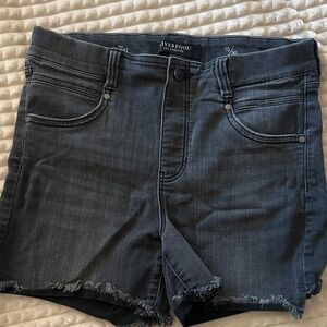 Liverpool Women's Dark Gray Jean Shorts